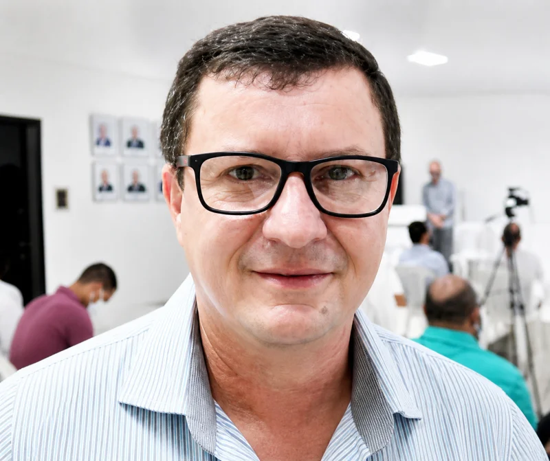 Foto de Ademir Costa Souza, presidente da ACE